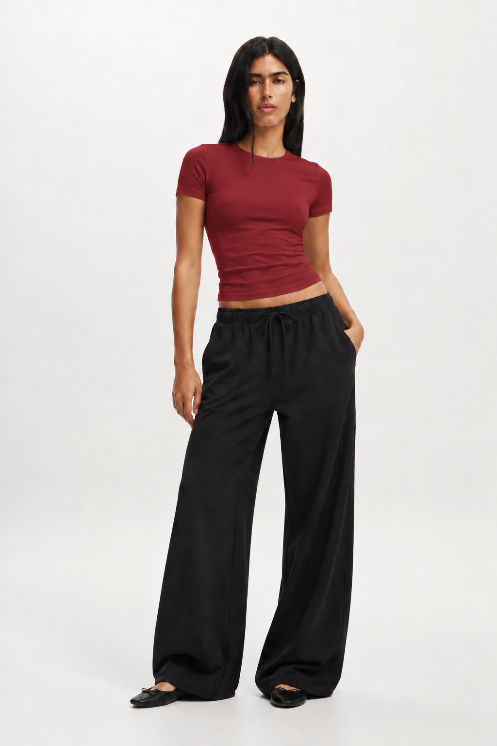 Lexa | Strakke Short-Sleeve Tee met Ronde Hals