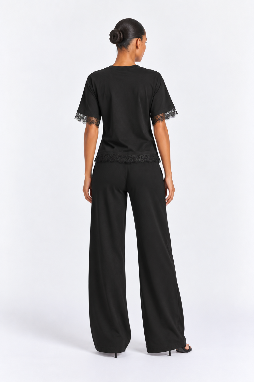 Sienna | Kanten Top met Oversized Fit